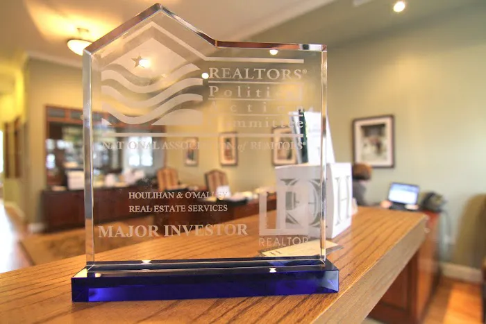 Houlihan & O'Malley Real Estate Services Picture 1