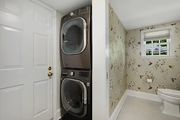Bronxville Realtors Breen & Walsh Picture 2