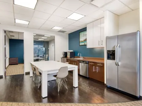 Regus - New Rochelle Picture 6