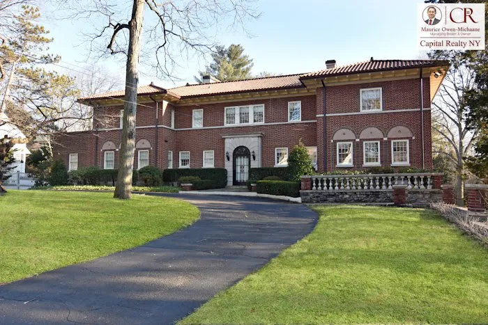 Capital Realty NY Picture 6