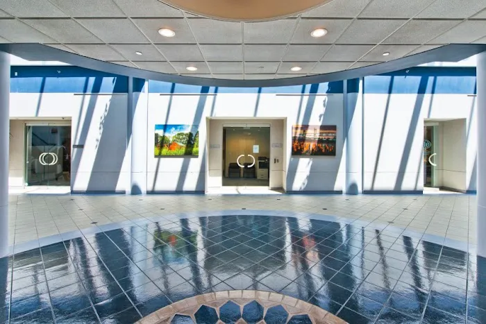 Melville Corporate Plaza Picture 5