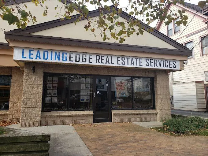 Leading Edge Real Estate Services Picture 2