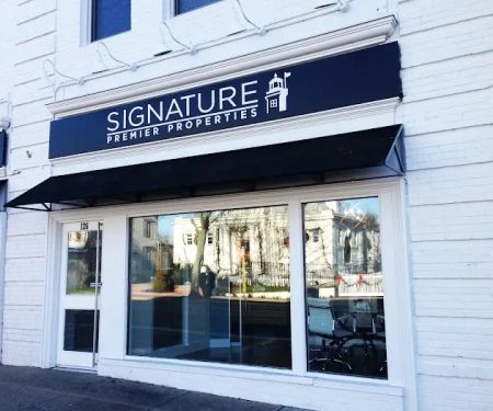 Stacy McFadden, Signature Premier Properties