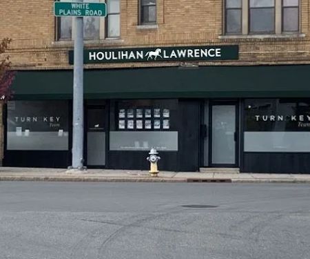 Houlihan Lawrence - Eastchester Real Estate