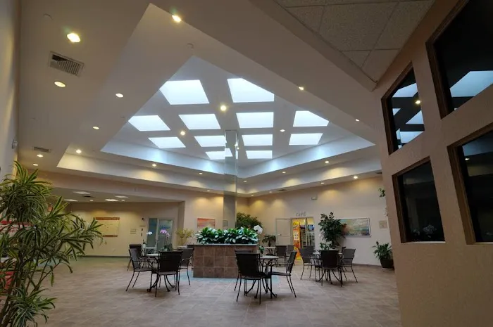 T. Weiss Realty Corp. Picture 6