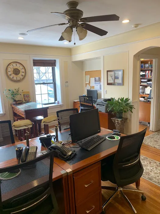 Better Homes and Gardens Real Estate Choice Realty Picture 3