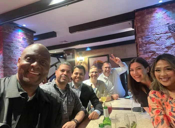 The Bizzarro Agency, Westchester Real Estate Agents Picture 4