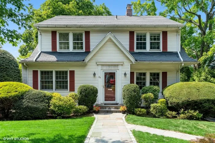 Scarsdale Real Estate Services, LLC Picture 6