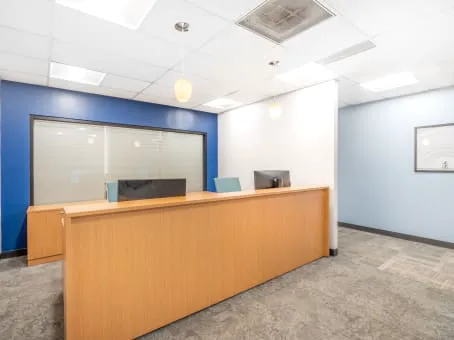 HQ - Melville Broadhollow Picture 4