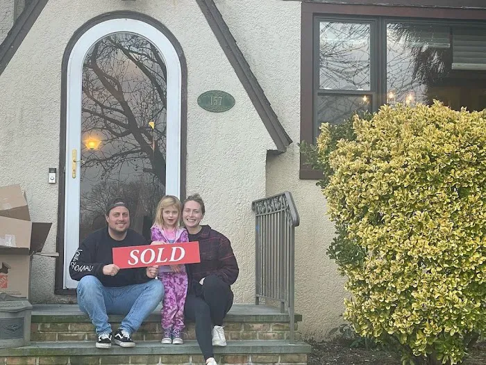 Ramsay Realtors Picture 4