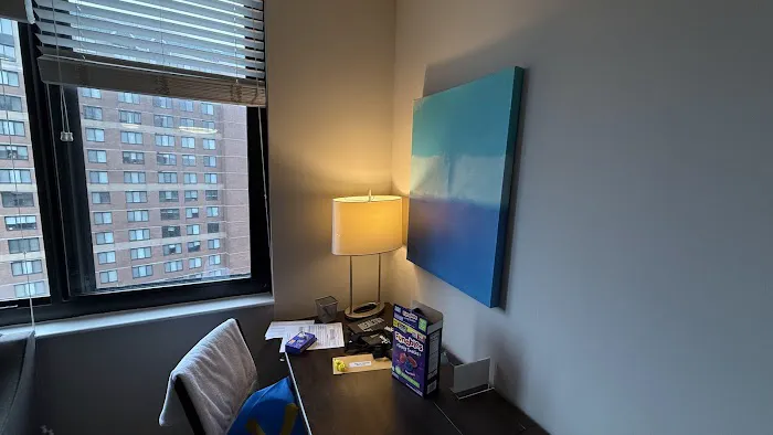 15 Bank Apartments Picture 5