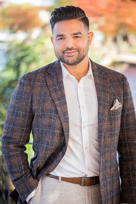 Ricardo Pena, Real Estate Agent at The Agency Picture 1