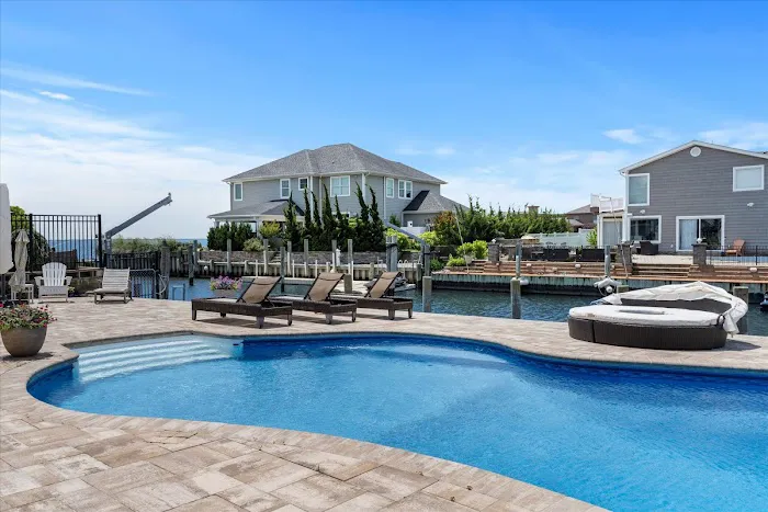 The Agency - Long Island Real Estate (Bay Shore Office) Picture 6