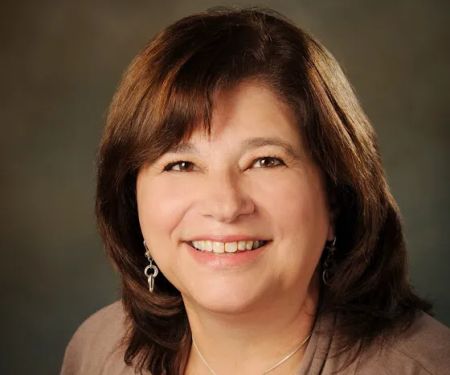 Angela Blachut Realtor at Signature Premier Properties in Huntington, NY