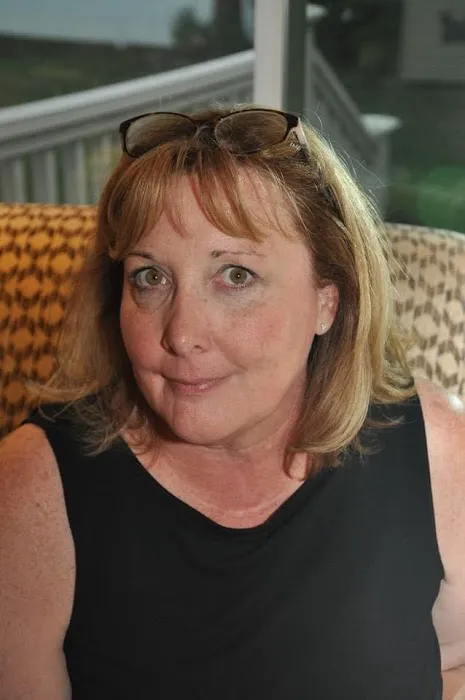 Suzanne Wittenberg Howard Hanna Coach Realtors Picture 2