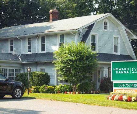 Howard Hanna | Coach Realtors