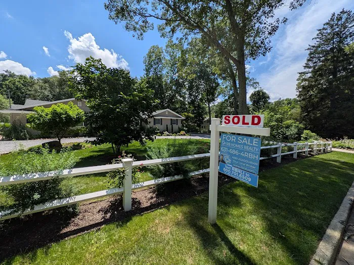 RB HOMES REALTY Picture 7