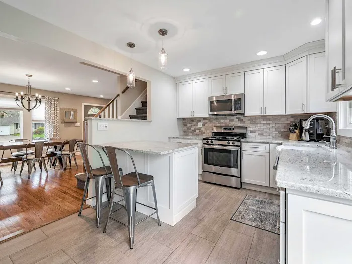 The Agency - Long Island Real Estate (Huntington Office) Picture 4