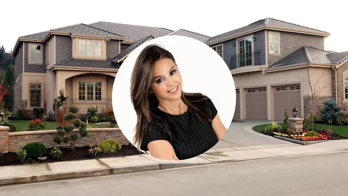 Ann Marie Wisnieski Licensed Real Estate Associate Broker Picture 1