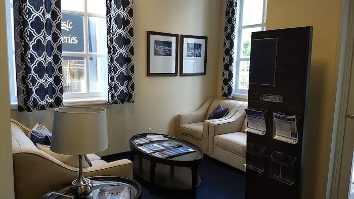 Realty Connect USA - Huntington Picture 2