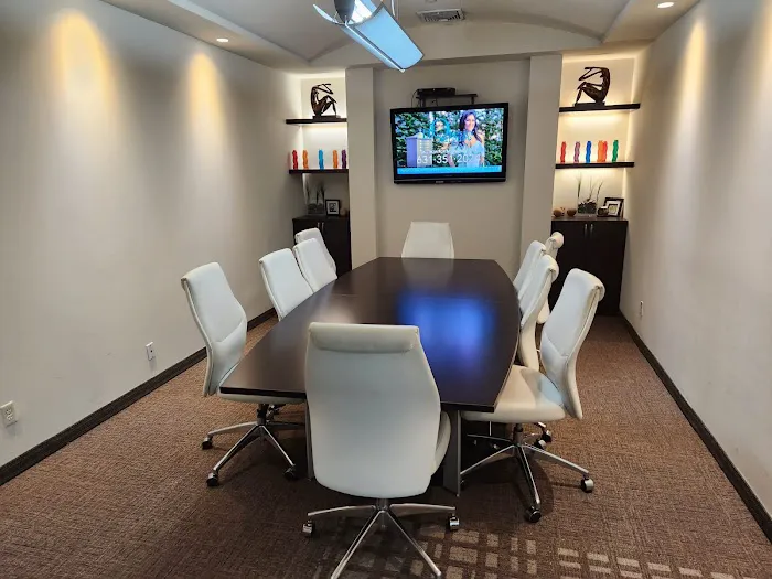 Premium Group Realty Picture 6