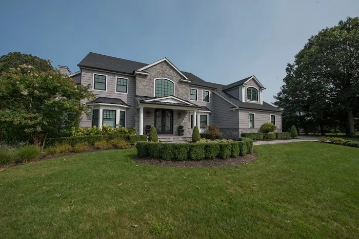 Robin Rosenberg, Real Estate Agent, Signature Premier Properties Picture 7
