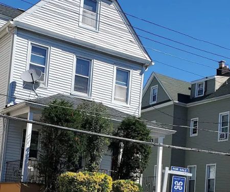Hollingsworth Real Estate Group