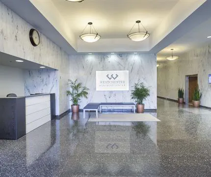 Hollingsworth Real Estate Group Picture 5
