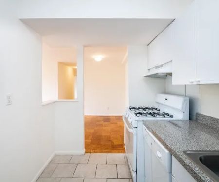 DeRosa Builders, Inc.