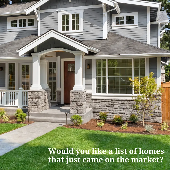 Eileen Familia, Realtor-Coach Realtors Picture 9