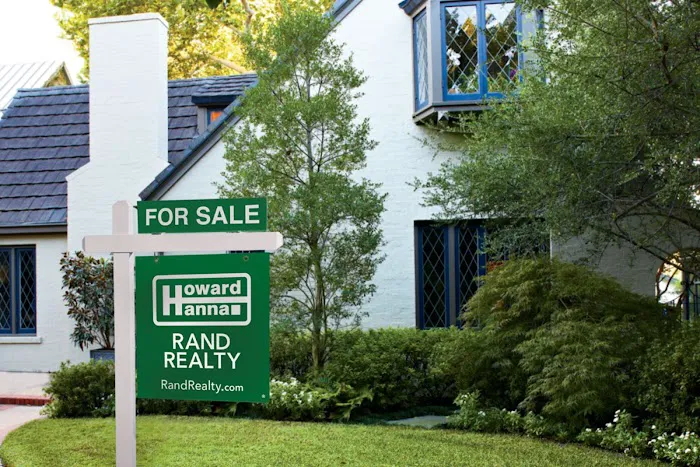 Howard Hanna Rand Realty White Plains Picture 3