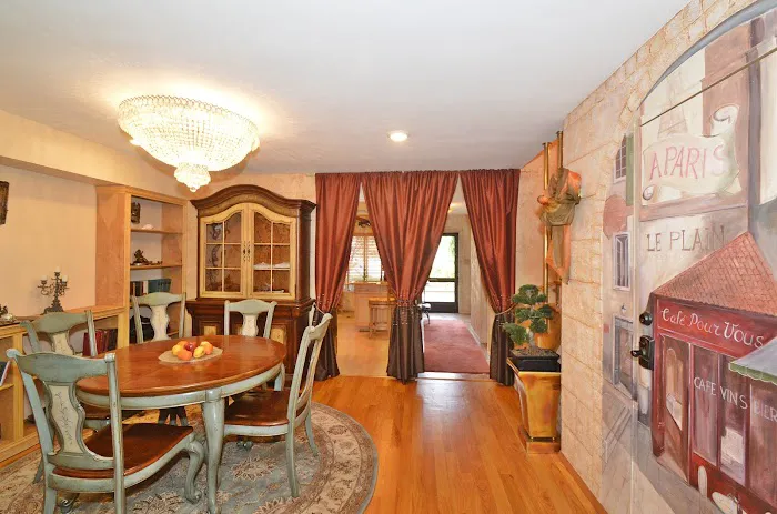 Dorothea (Dot) Legakis-Salvo Real Estate Picture 1