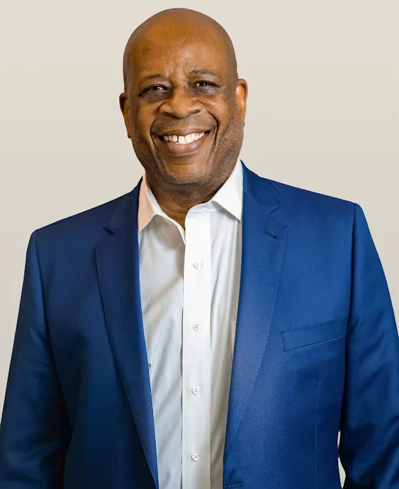 Jeffery Real Estate Team: Clayton Jeffrey Picture 5