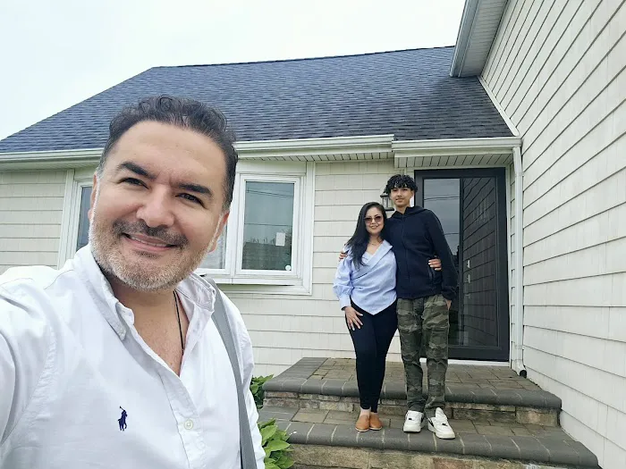 Buy and Rent New York Realty Picture 6
