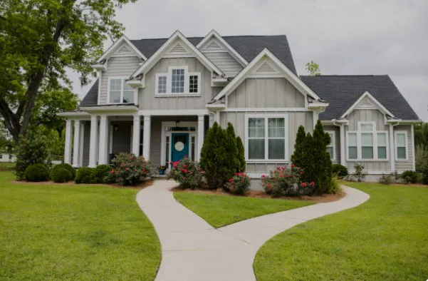 Lombardo Homes & Estates Picture 4