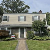 Realtors Suffolk County ico