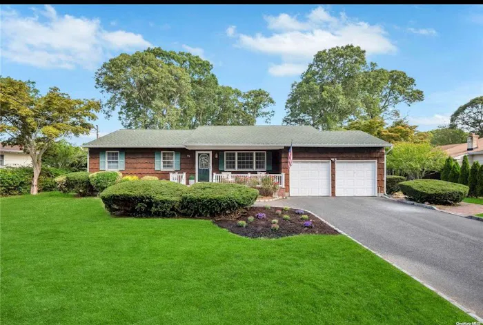 Realtors Suffolk County Picture 6