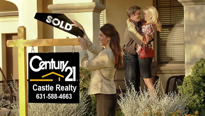 Century 21 Excelsion Realty Picture 3