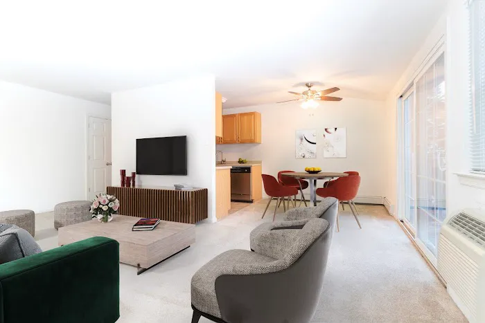 Heatherwood Hillcrest Picture 1