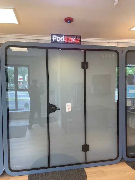 PodStop - Office Space on Demand Picture 9
