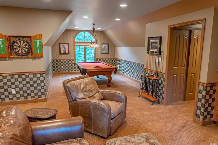 Fortune Realty of L.I. Picture 5