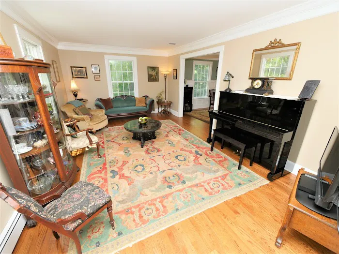 Fortune Realty of L.I. Picture 8