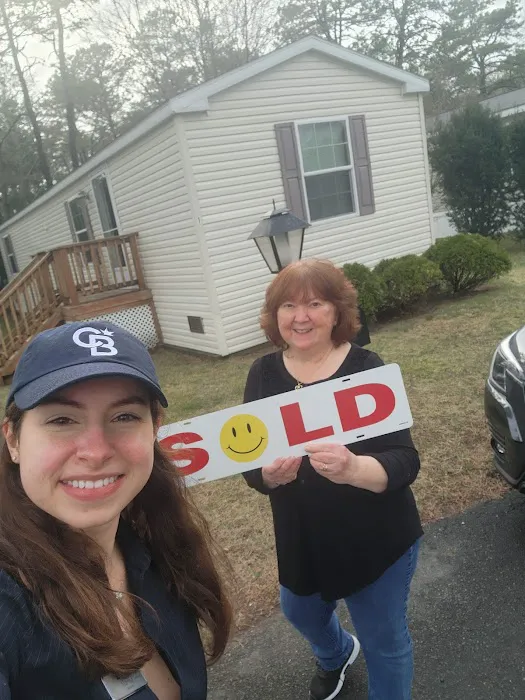 Marina Putova - Coldwell Banker M&D Good Life Picture 10
