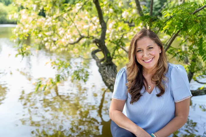 Daniel Gale Sotheby's International Realty Monica Balsan Picture 2
