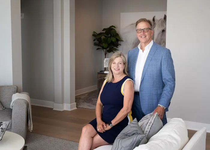 The O'Dwyer-Brainard Team - Real Estate Advisors at Daniel Gale Sotheby's International Realty Picture 3