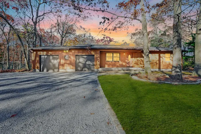 Kenny Calderon Team Calderon : Signature Premier Properties Picture 9