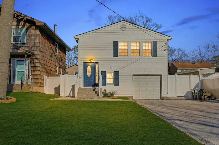 Kenny Calderon Team Calderon : Signature Premier Properties Picture 8