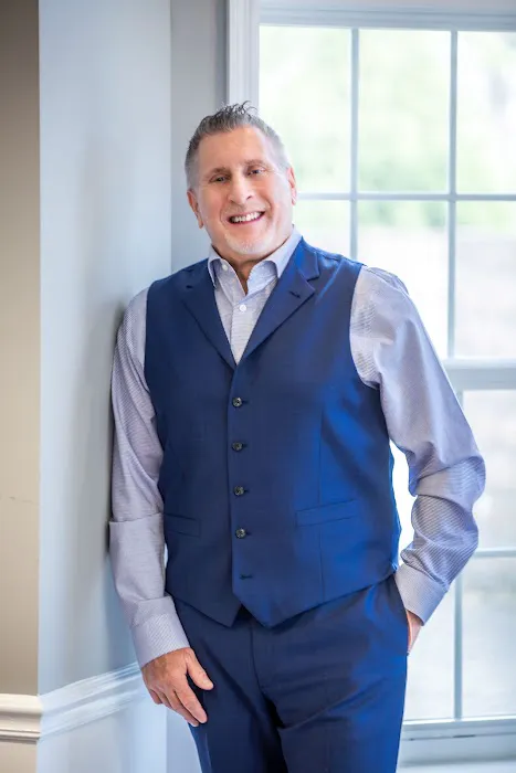 Remax Evan Picture 2