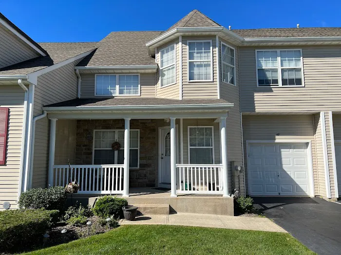 Cardinal Realty Group, LLC Picture 1