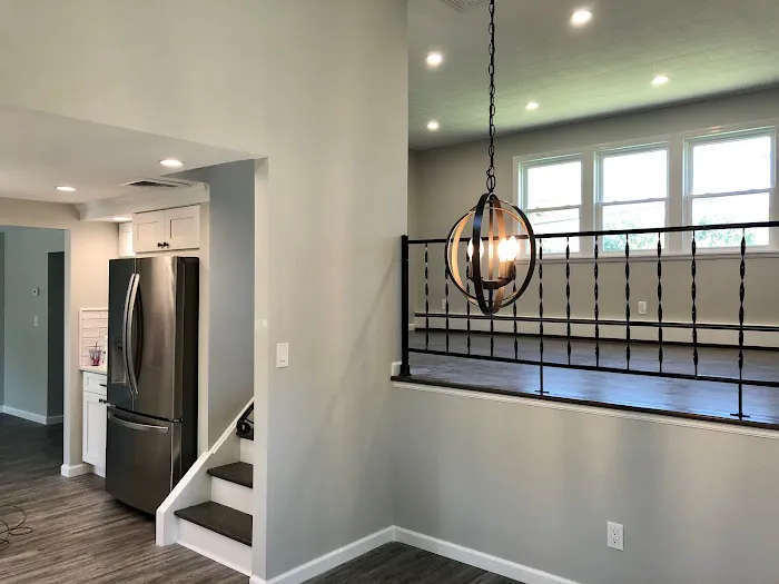 Cardinal Realty Group, LLC Picture 8